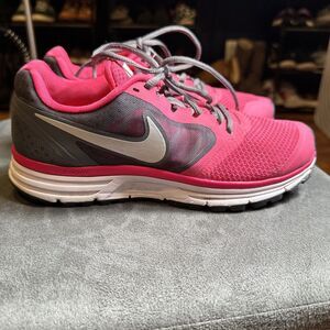 Nike Zoom Vomero+ 8 Pink Force Dark‎ Grey W Size 7.5 Womens
